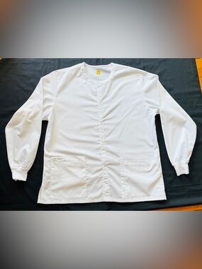 Wonderworks Wonderwinks medium, white, scrub jacket universal fit NWOTG